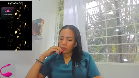 Snapshot of psique_naughty2 chatting on 23, 1, 2025 psique_naughty2 online show from 23, 1, 2025