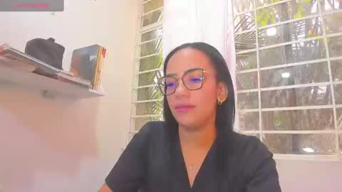 Snapshot of psique_naughty2 chatting on 24, 1, 2025 psique_naughty2 online show from 24, 1, 2025
