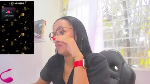 Snapshot of psique_naughty2 chatting on 24, 1, 2025 psique_naughty2 online show from 24, 1, 2025