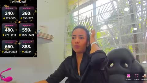 Snapshot of psique_naughty2 chatting on 6, 2, 2025 psique_naughty2 online show from 6, 2, 2025