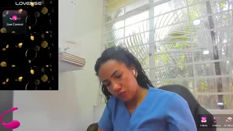 Snapshot of psique_naughty2 chatting on 18, 2, 2025 psique_naughty2 online show from 18, 2, 2025