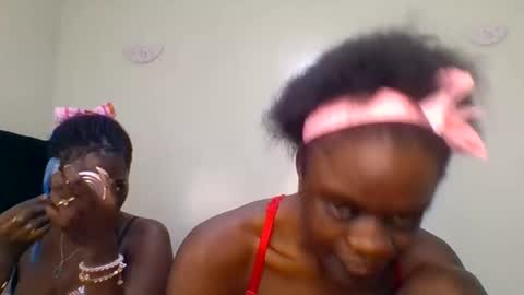 purple_honey1 online show from 13, 5, 2026