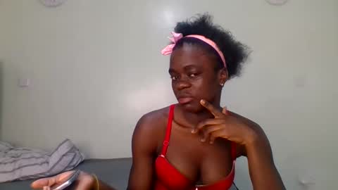 purple_honey1 online show from 14, 5, 2026