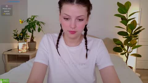 Diana    Onlyfans  online show from 27, 9, 2025