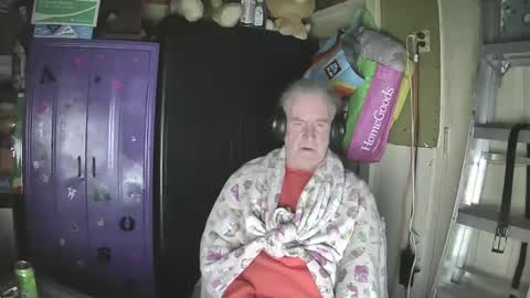 Snapshot of pussy_licker0127 chatting on 18, 2, 2025 Mark online show from 18, 2, 2025