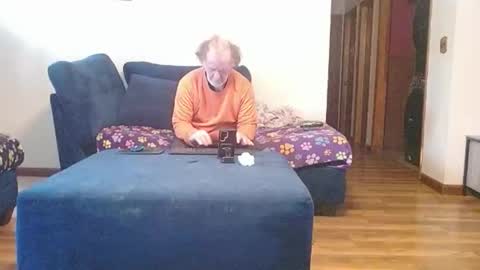 Mark online show from 10, 2, 2026