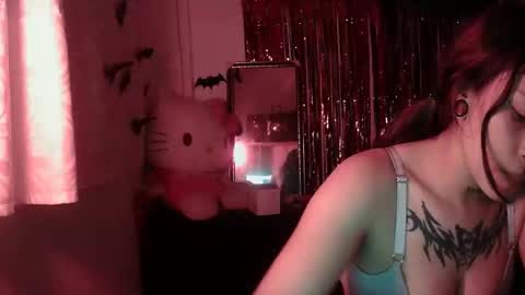 Katiux online show from 22, 10, 2025