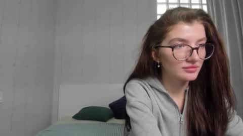 pussykatt_girl online show from 30, 1, 2025