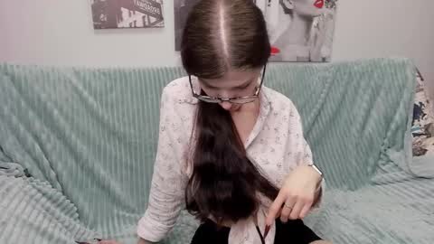 pussykatt_girl online show from 7, 2, 2025