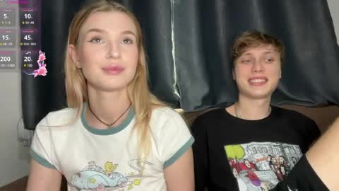 Snapshot of pussymoneywet chatting on 4, 6, 2026 Lina online show from 4, 6, 2026