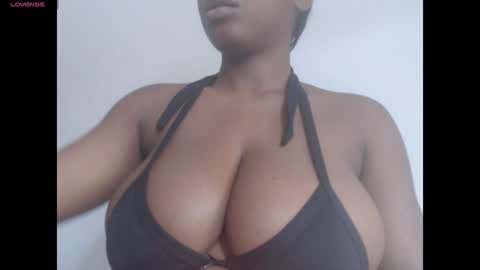 Snapshot of pussyxcockx chatting on 3, 7, 2026 pussyxcockx online show from 3, 7, 2026