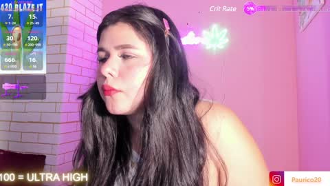 Snapshot of putipaula2 chatting on 18, 12, 2024 Pau online show from 18, 12, 2024