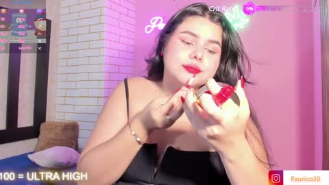 Snapshot of putipaula2 chatting on 28, 12, 2024 Pau online show from 28, 12, 2024