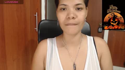 Snapshot of pxnditx_sexi chatting on 12, 10, 2025 Abigail aby online show from 12, 10, 2025