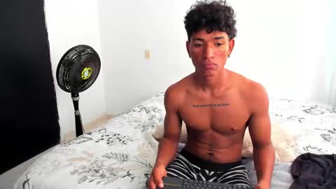 Snapshot of pyke_cum chatting on 12, 2, 2025 pyke_cum online show from 12, 2, 2025