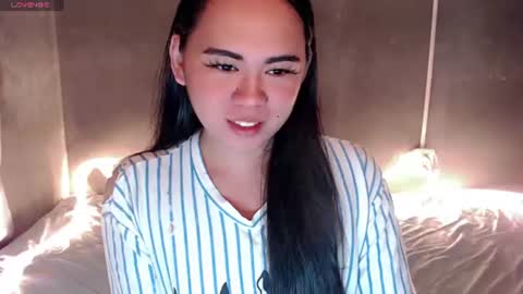 Snapshot of qt_luna18 chatting on 16, 7, 2026 qt_luna18 online show from 16, 7, 2026
