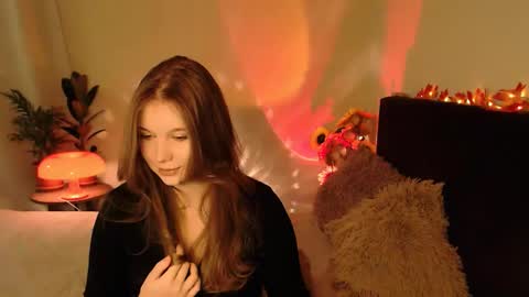 Snapshot of qt_nymph chatting on 14, 10, 2025 Ariel online show from 14, 10, 2025