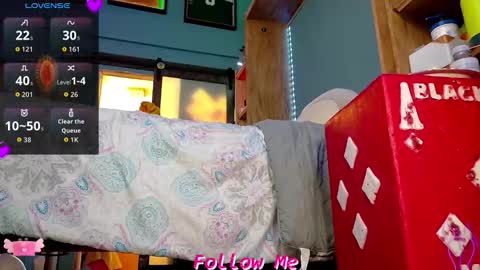 Queen And King online show from 18, 11, 2025