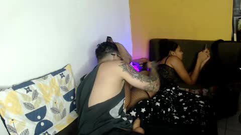 Snapshot of queeen_bee1 chatting on 15, 1, 2025 queeen_bee1 online show from 15, 1, 2025