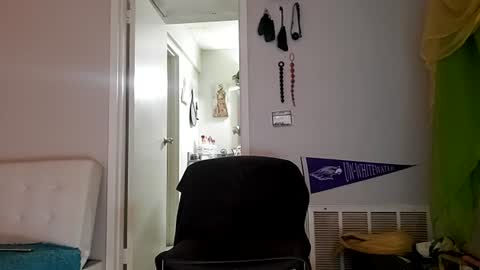 QnAnitaDix online show from 18, 6, 2026