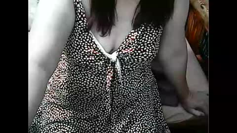 Snapshot of queen_ava05 chatting on 25, 9, 2025 queen_ava05 online show from 25, 9, 2025