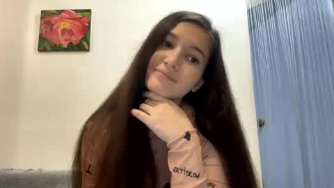 Snapshot of queen_chatur chatting on 10, 1, 2025 Viktoria online show from 10, 1, 2025
