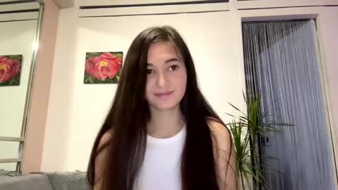 Snapshot of queen_chatur chatting on 14, 1, 2025 Viktoria online show from 14, 1, 2025