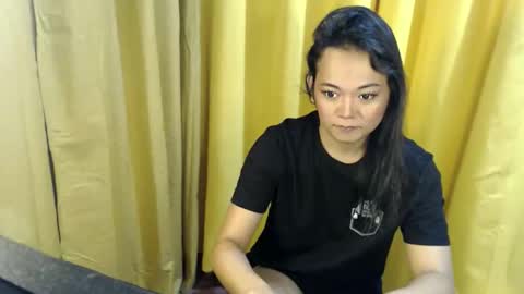 queen_ennah online show from 8, 6, 2026