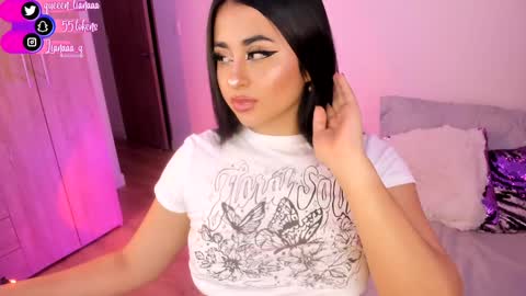 Snapshot of queen_liana chatting on 15, 1, 2025 Liana online show from 15, 1, 2025