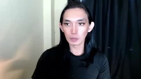 Queen Lucifer online show from 15, 12, 2025