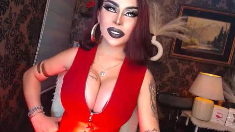 Snapshot of queen_mirahh chatting on 20, 10, 2025 queen mira maria shantal online show from 20, 10, 2025