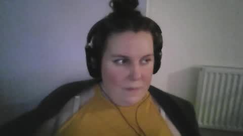 Snapshot of queen_o_swords chatting on 27, 2, 2026 queen_o_swords online show from 27, 2, 2026