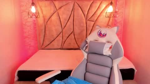 Snapshot of queen_perla_ chatting on 6, 2, 2025 online show from 6, 2, 2025