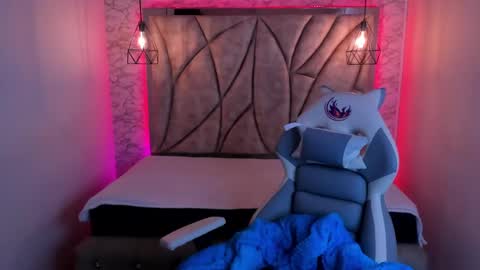 Snapshot of queen_perla_ chatting on 19, 2, 2025 online show from 19, 2, 2025