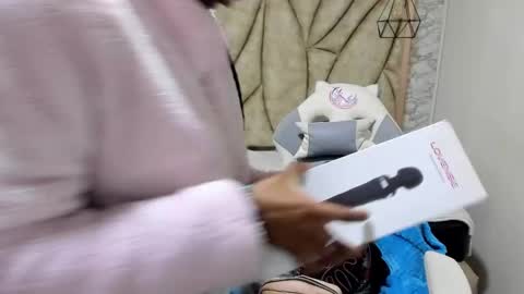 Snapshot of queen_perla_ chatting on 9, 3, 2025 online show from 9, 3, 2025