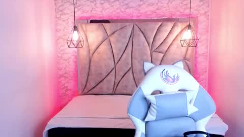 Snapshot of queen_perla_ chatting on 12, 3, 2025 online show from 12, 3, 2025