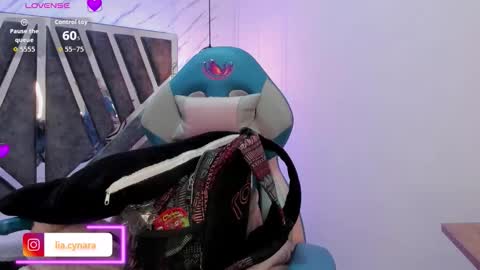 Snapshot of queen_perla_ chatting on 16, 9, 2025 online show from 16, 9, 2025