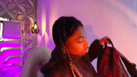 Snapshot of queen_perla_ chatting on 3, 2, 2026 online show from 3, 2, 2026