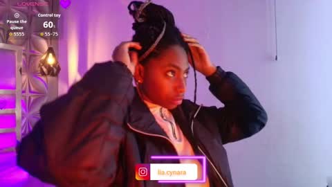 Snapshot of queen_perla_ chatting on 18, 2, 2026 online show from 18, 2, 2026