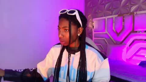 Snapshot of queen_perla_ chatting on 26, 2, 2026 online show from 26, 2, 2026