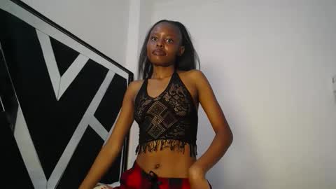 queen_sashavixen online show from 6, 4, 2026