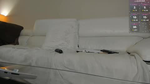  m online show from 1, 2, 2025