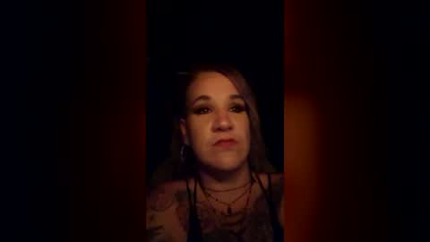 Snapshot of queenb1126 chatting on 13, 6, 2026 queenb1126 online show from 13, 6, 2026
