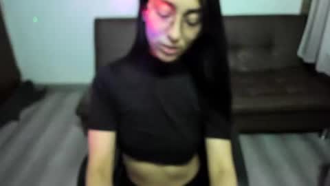 queenbyte_18 online show from 16, 6, 2026