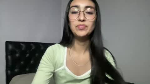 queenbyte_18 online show from 18, 7, 2026