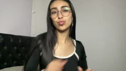 queenbyte_18 online show from 31, 7, 2026