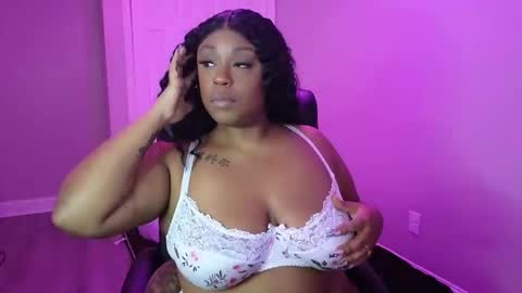 Queen Cherise Roze online show from 13, 1, 2026