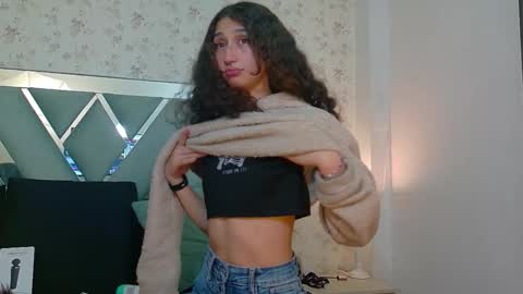 QUEENJEENN online show from 5, 3, 2026