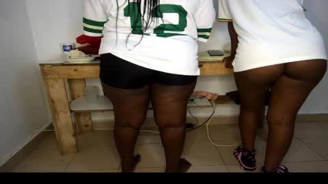 Nina online show from 31, 3, 2026