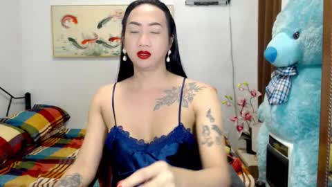 QUEEN online show from 19, 11, 2025